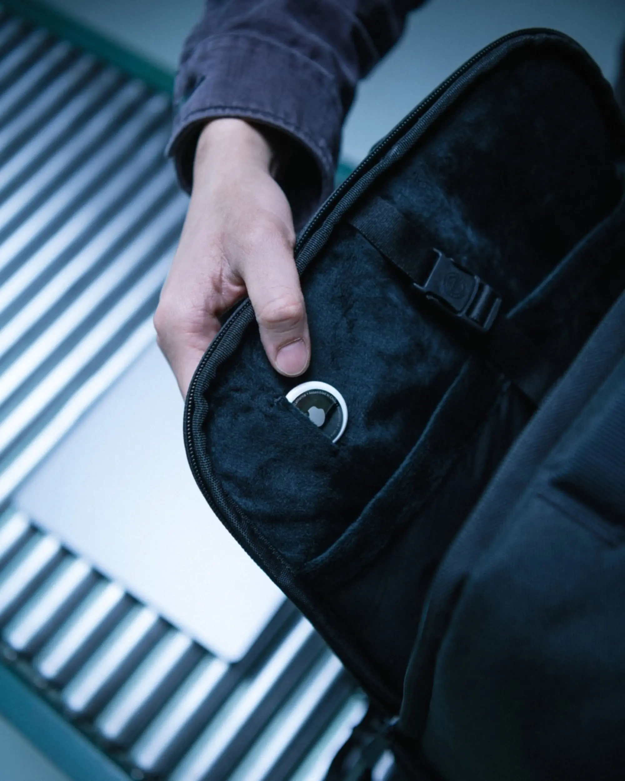 Kaslo Travel Backpack Tech - 32L