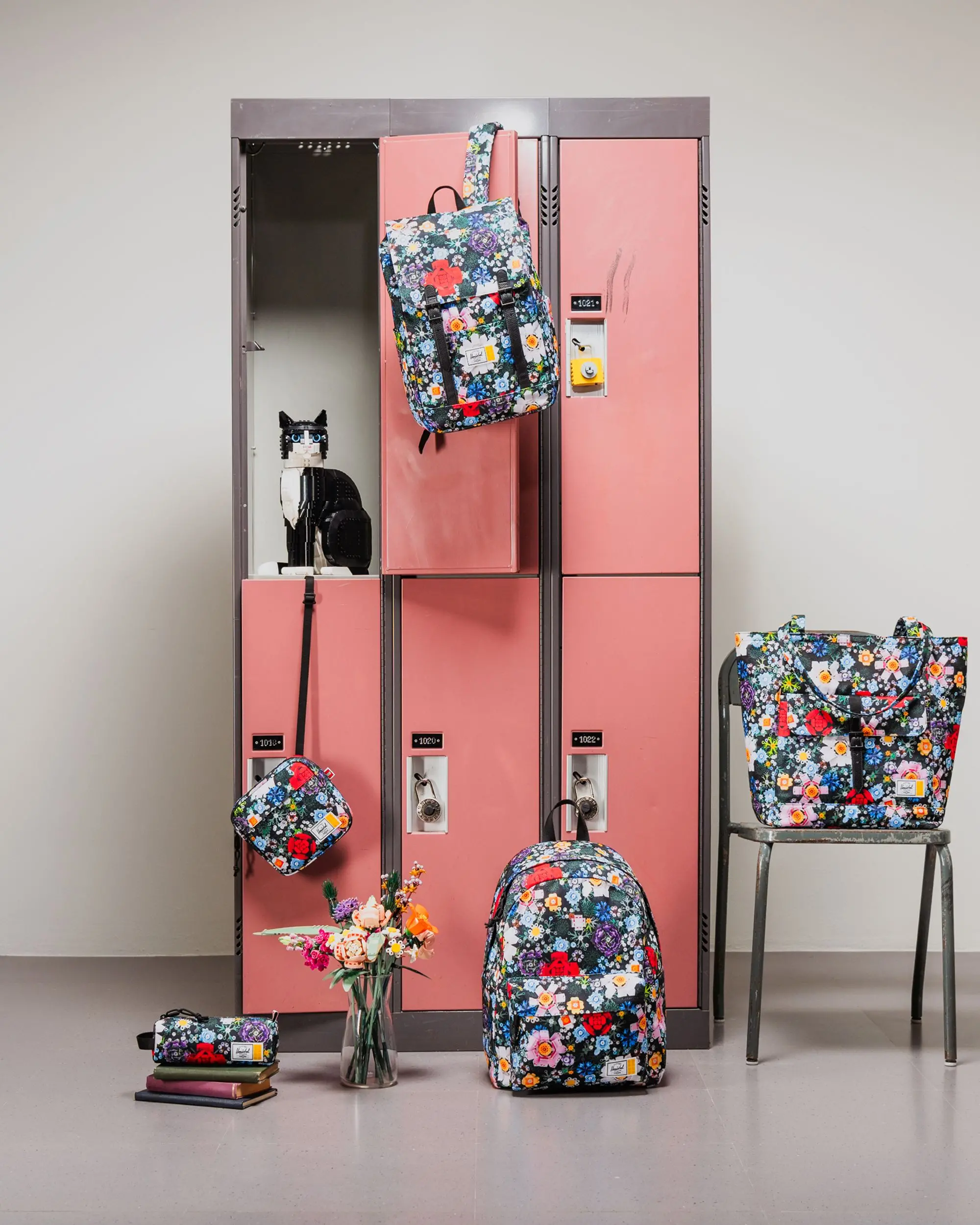 LEGO® Settlement Pencil Case - 1L